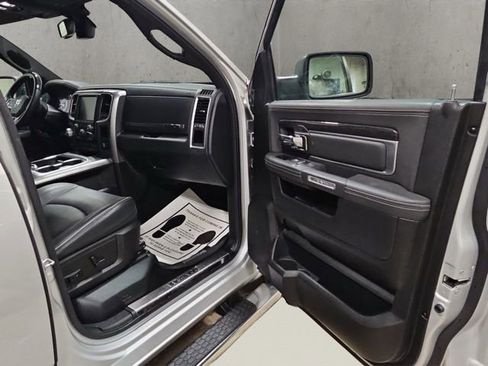 Used 2016 RAM 1500 Limited image 17