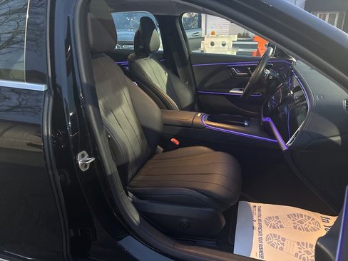 Used 2025 Mercedes-Benz E 450 4MATIC All-Terrain Wagon image 17