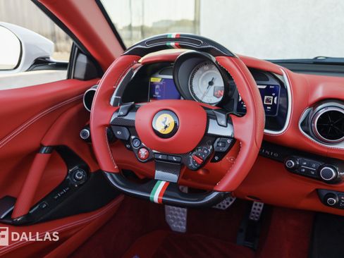 Used 2022 Ferrari 812 GTS RWD image 41