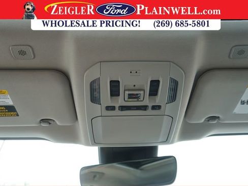 Used 2023 Toyota Highlander XLE image 34