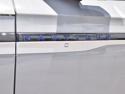 New 2026 Lincoln Nautilus Premier w/ Equipment Group 102A AWD/4WD image 42