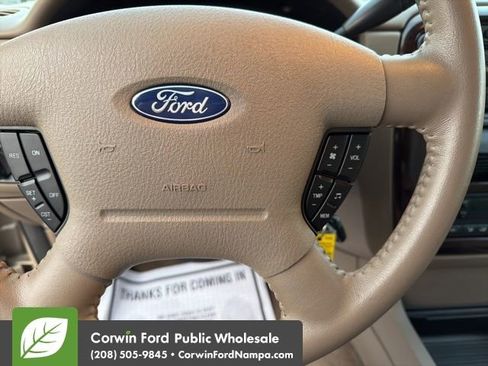 Used 2005 Ford Explorer Limited image 16