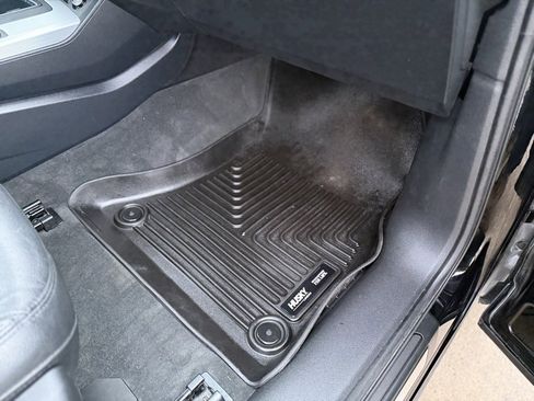 Used 2018 Audi Q5 2.0T Premium Plus w/ Premium Plus Package image 26