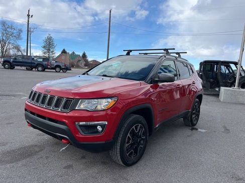 Used 2019 Jeep Compass Trailhawk AWD/4WD image 4