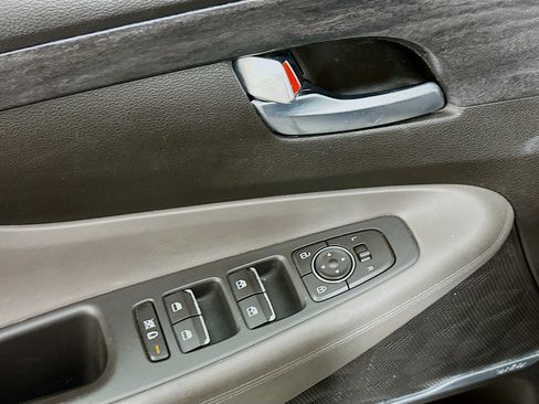 Used 2020 Hyundai Santa Fe SEL w/ Convenience Package FWD image 15