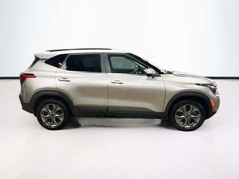Used 2024 Kia Seltos S AWD/4WD image 8