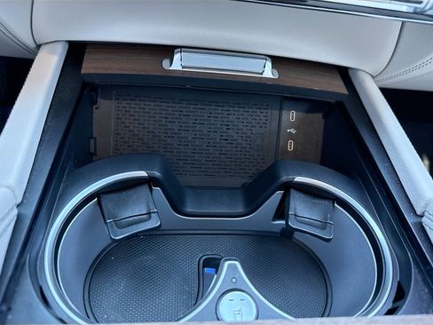 Used 2024 Mercedes-Benz GLE 450e 4MATIC image 29