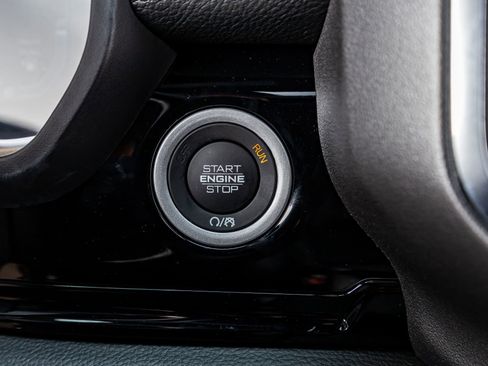 Used 2026 RAM 1500 Laramie w/ Night Edition image 23