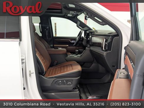 Used 2024 GMC Sierra 1500 Denali Ultimate AWD/4WD image 8