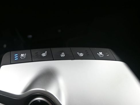 Certified 2022 Kia EV6 Wind w/ Wind Technology Package image 23