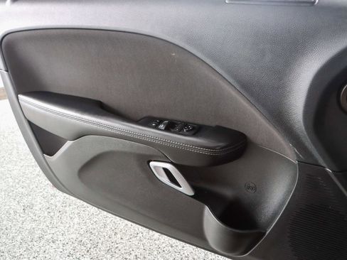 Used 2022 Dodge Challenger R/T image 21