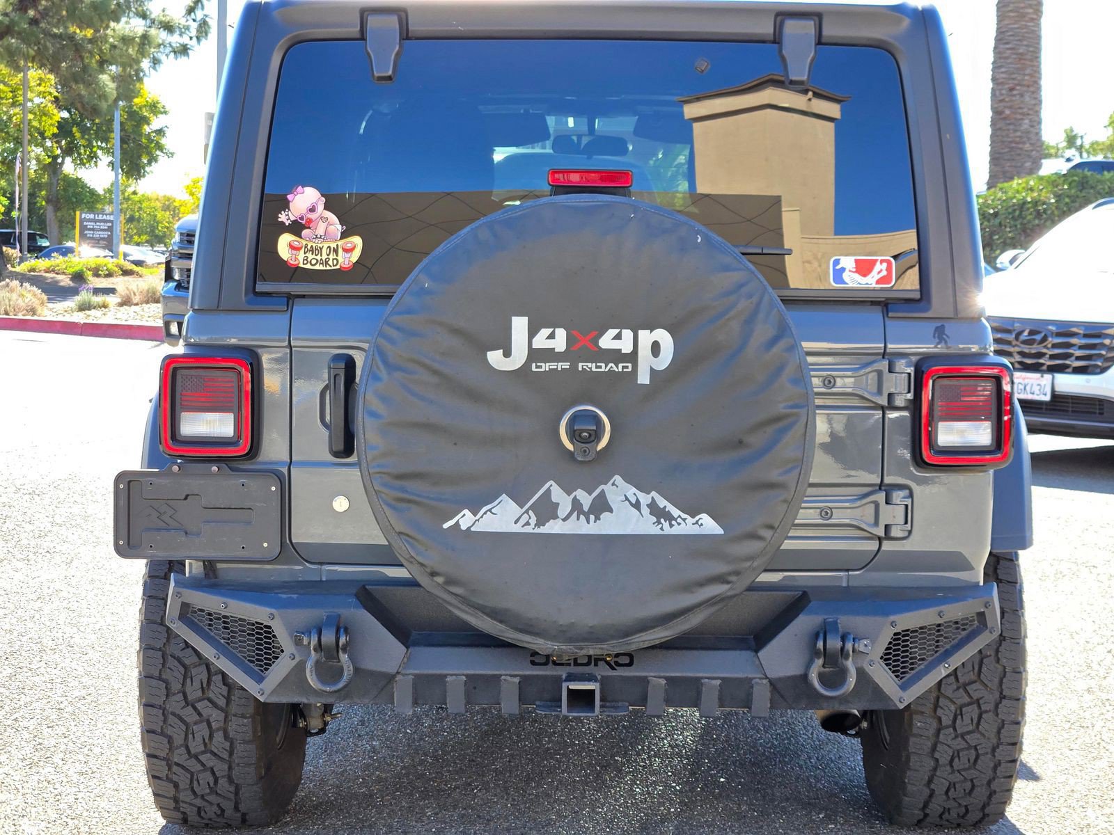 Used 2019 Jeep Wrangler Unlimited Sport S AWD/4WD image 5