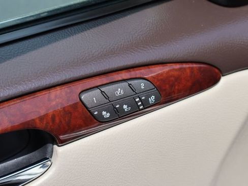 Used 2008 Buick Lucerne CXL w/ Driver Confidence Package FWD image 16