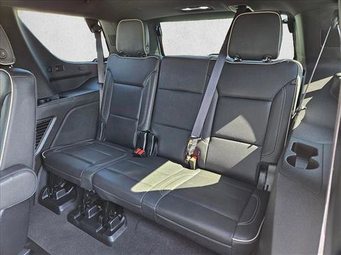 Used 2023 Chevrolet Tahoe Premier AWD/4WD image 21