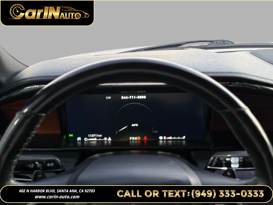 Used 2018 Lincoln Navigator Reserve w/ Technology Package AWD/4WD image 37