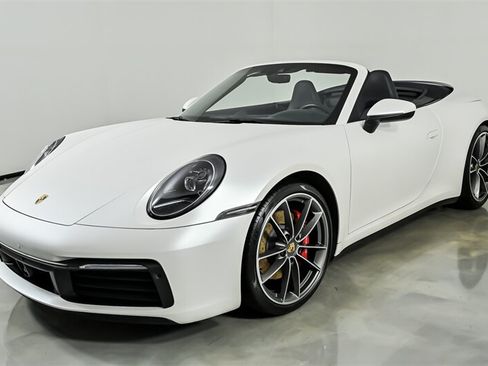 Used 2020 Porsche 911 Carrera S RWD image 5