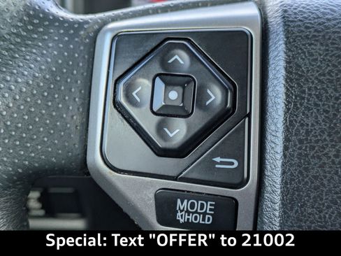 Used 2015 Toyota 4Runner Limited image 27