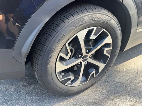 Certified 2023 Kia Sportage EX image 7
