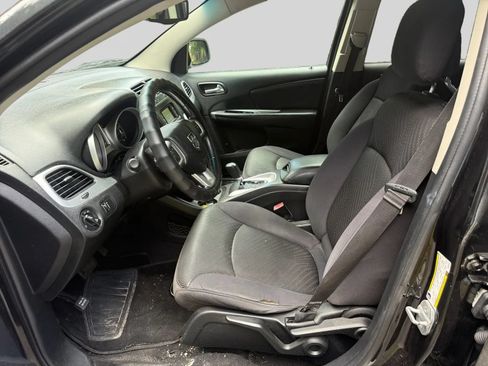 Used 2013 Dodge Journey SXT w/ Flexible Seating Group FWD image 10