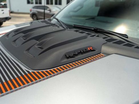 Used 2024 Ford F150 Raptor w/ Equipment Group 803A Raptor R AWD/4WD image 13