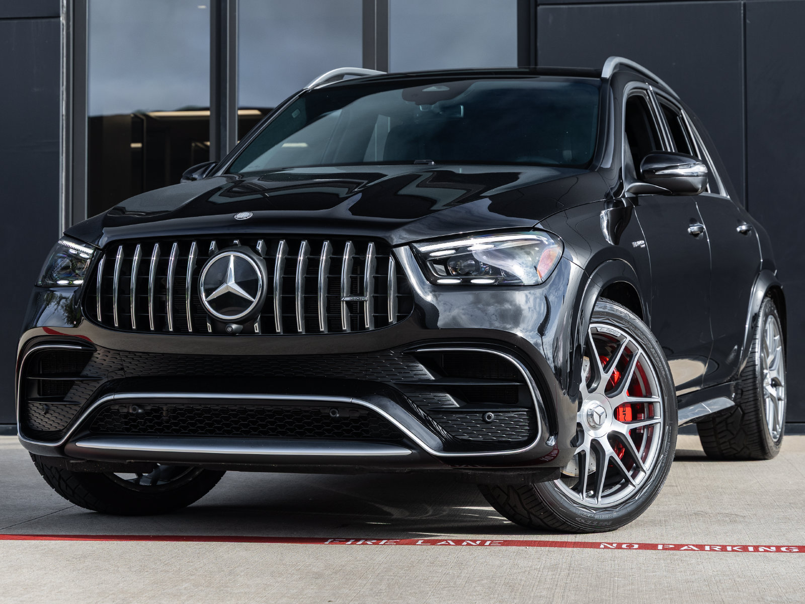 Used 2024 Mercedes-Benz GLE 63 AMG S image 1