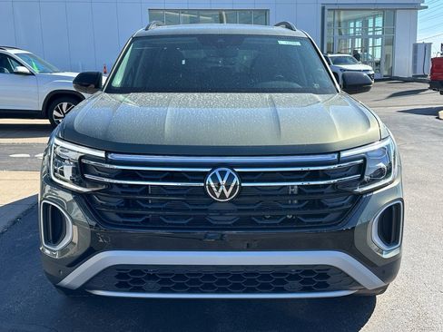 New 2026 Volkswagen Atlas Peak Edition AWD/4WD image 5