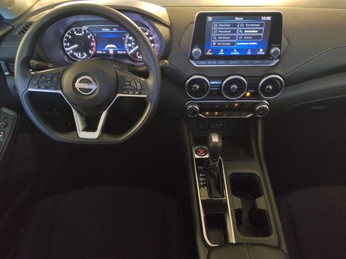 Used 2025 Nissan Sentra SV FWD image 22