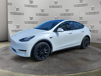 Used 2021 Tesla Model Y Long Range video 1