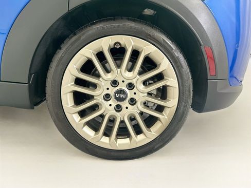Used 2026 MINI Cooper 4-Door Hardtop FWD image 33