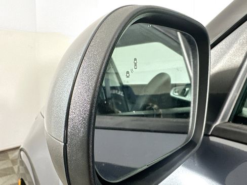 Used 2025 Kia Soul LX w/ LX Technology Package image 16