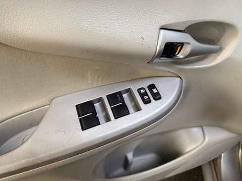 Used 2010 Toyota Corolla LE image 43