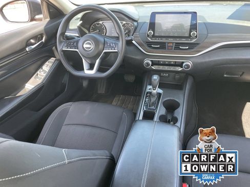 Certified 2025 Nissan Altima 2.5 SV FWD image 15