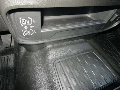 New 2026 RAM 3500 Tradesman AWD/4WD image 48