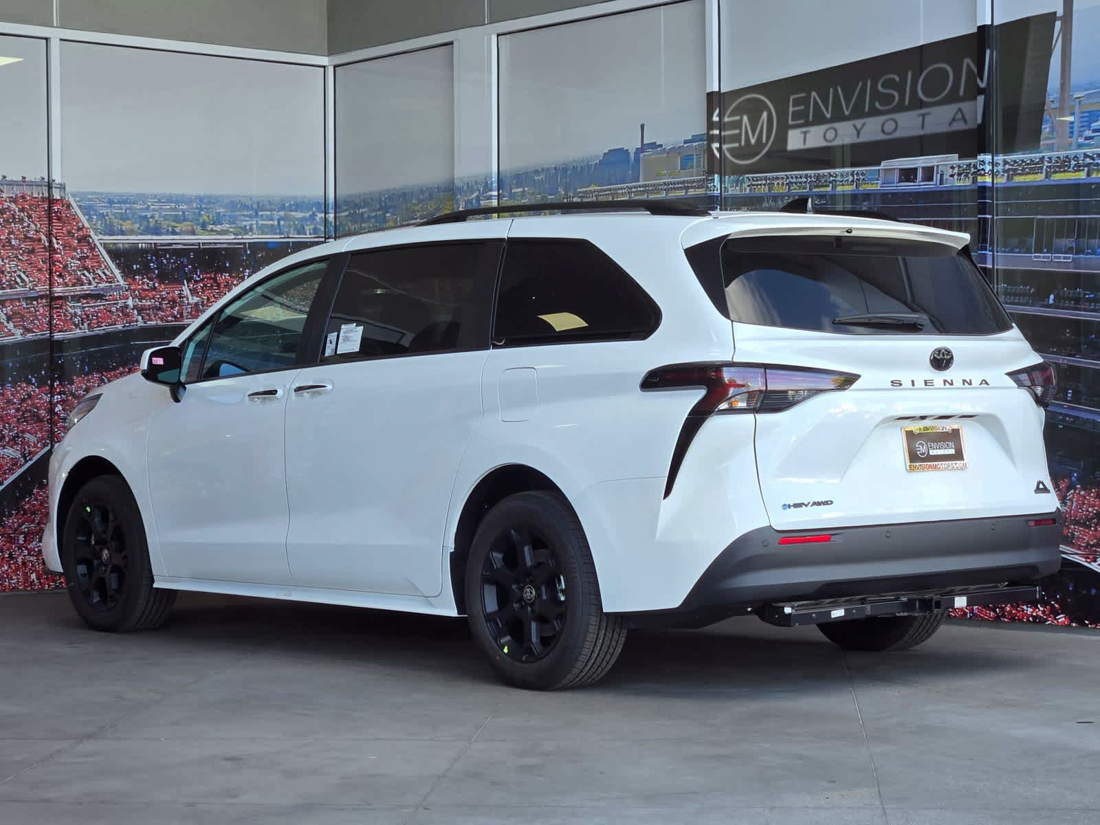 New 2026 Toyota Sienna XLE Woodland Edition AWD/4WD image 4
