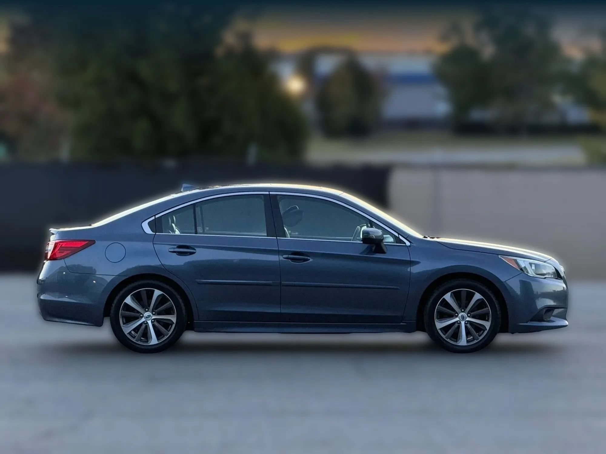 Used 2016 Subaru Legacy 2.5i Limited AWD/4WD image 7