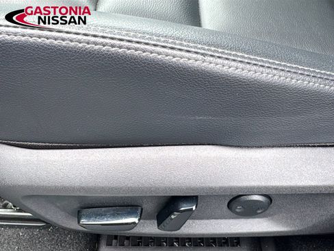 Used 2023 Nissan Rogue SL w/ SL Premium Package AWD/4WD image 26