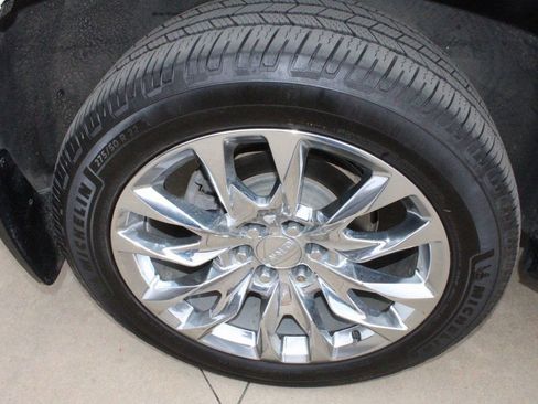 Used 2022 GMC Yukon SLT w/ SLT Premium Package AWD/4WD image 71