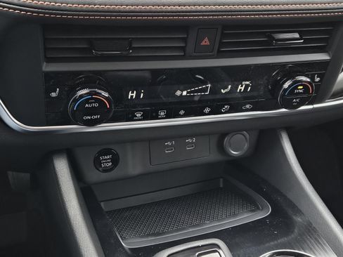 New 2026 Nissan Rogue SV AWD/4WD image 23