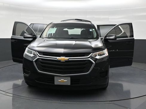 Used 2020 Chevrolet Traverse LS FWD image 34