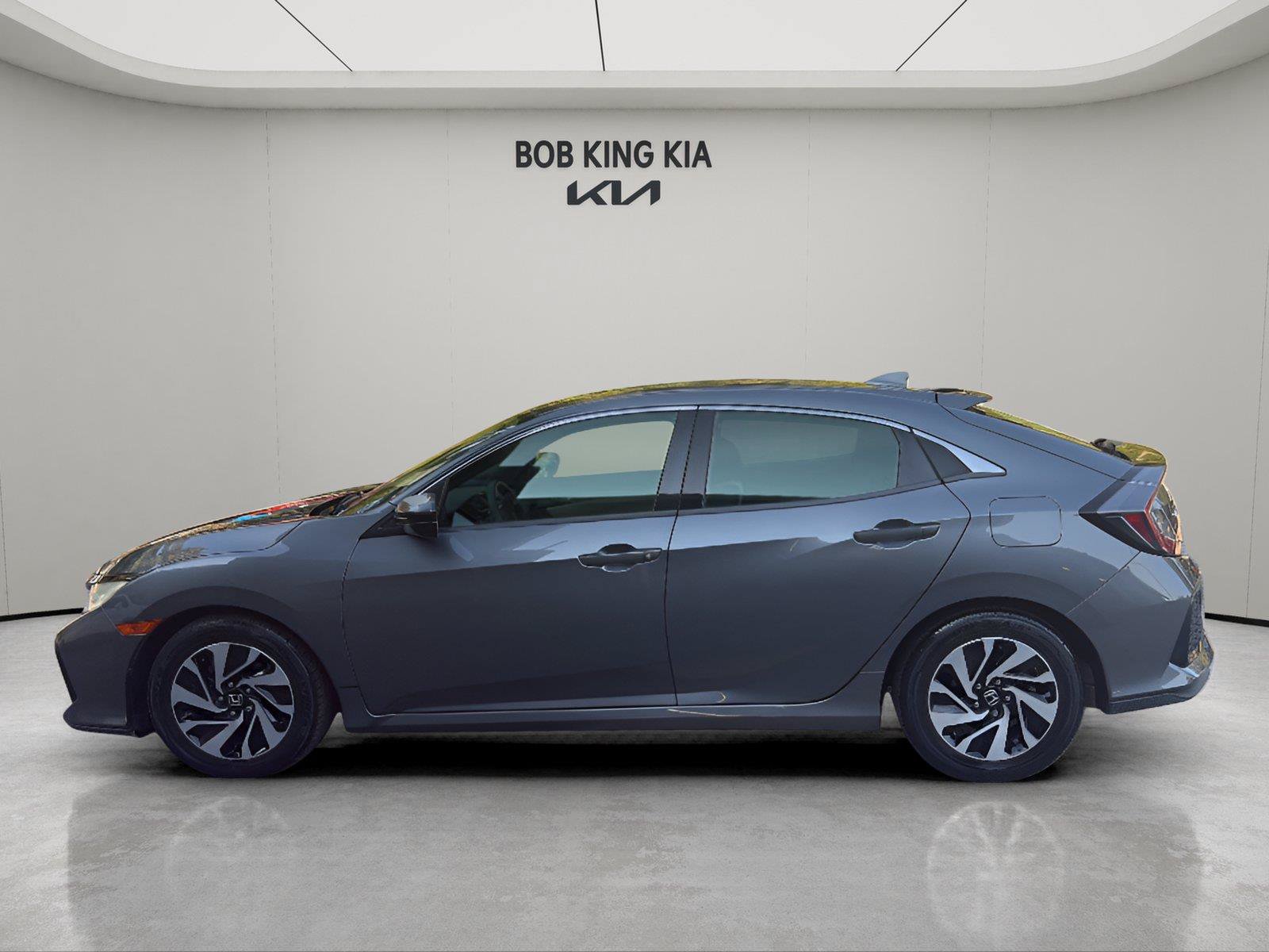 Used 2018 Honda Civic LX image 2