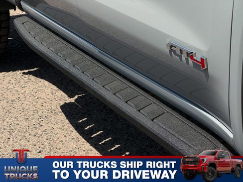 Used 2025 GMC Sierra 1500 AT4 AWD/4WD image 6