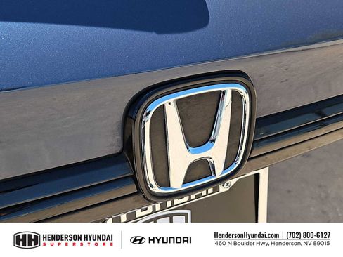 Used 2025 Honda Odyssey EX-L image 11