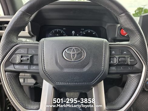 Used 2024 Toyota Tacoma TRD Off-Road AWD/4WD image 22