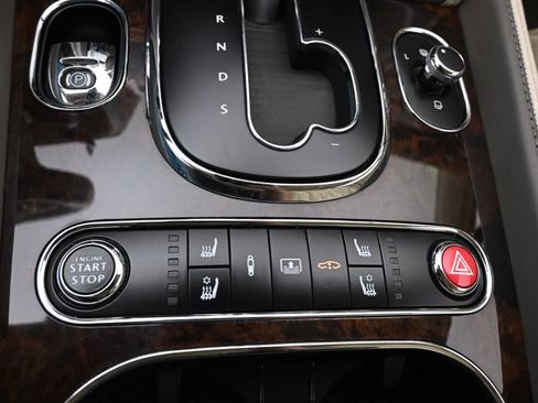 Used 2017 Bentley Flying Spur S V8 AWD/4WD image 37