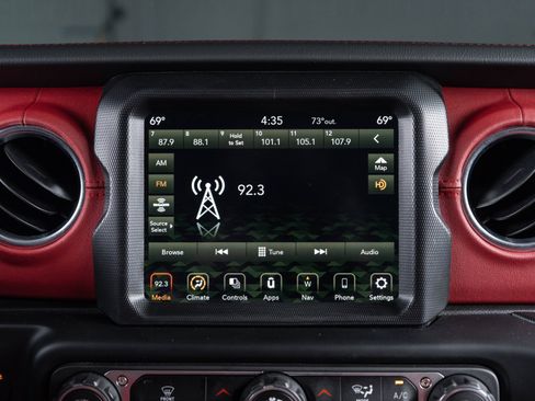 Used 2023 Jeep Wrangler Unlimited Rubicon 4xe AWD/4WD image 66