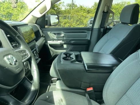 Used 2019 RAM 1500 Big Horn AWD/4WD image 4