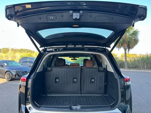 Used 2023 Nissan Pathfinder Platinum w/ Cargo Package image 50