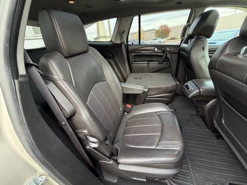 Used 2015 Buick Enclave Leather image 36