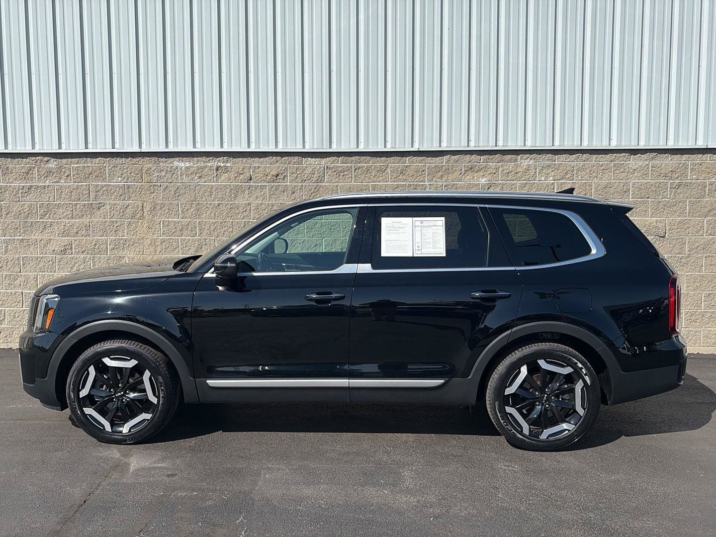 Used 2024 Kia Telluride S w/ S Sunroof Package AWD/4WD image 41