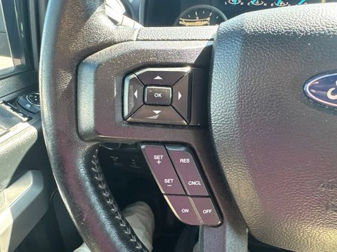 Used 2018 Ford F150 XLT w/ Equipment Group 302A Luxury AWD/4WD image 21